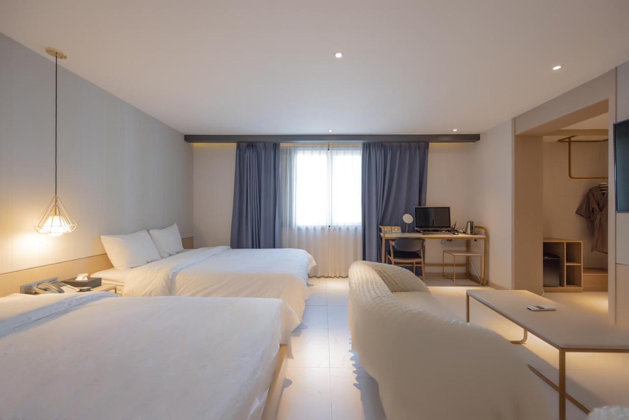 Hound Hotel Seomyeon-Beomcheon Busan Buitenkant foto